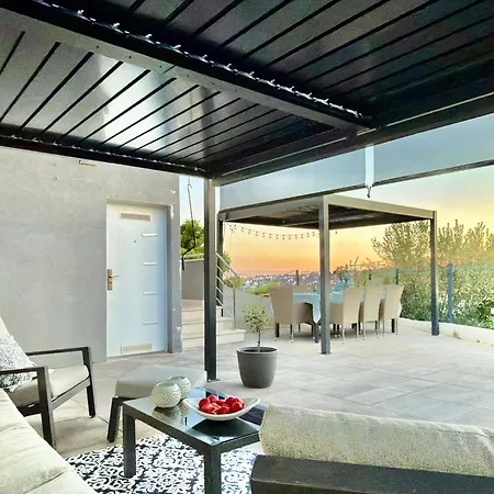 Luxury Sea View 100m From With Sunlit Terrace Okrug Gornji Salena Trogir